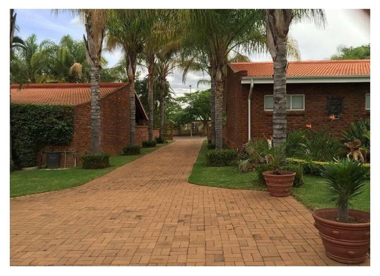 Lala Bela Guest House Buitenkant foto