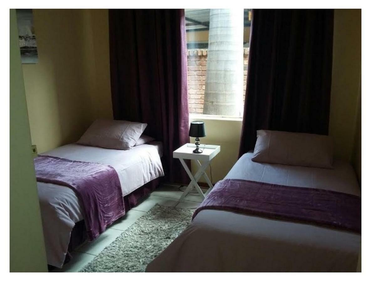 Lala Bela Guest House Buitenkant foto